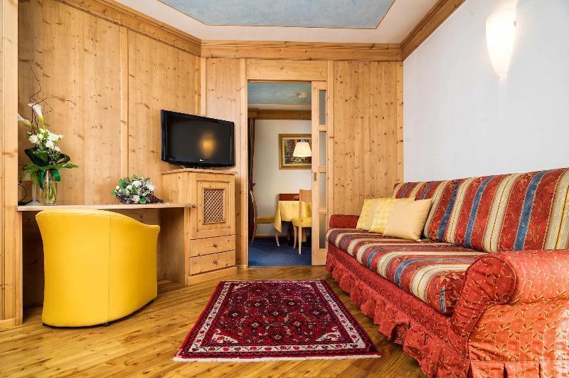 Leading Relax Hotel Maria Moena Esterno foto